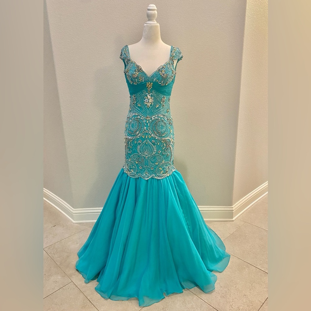 Sherri Hill Size 2